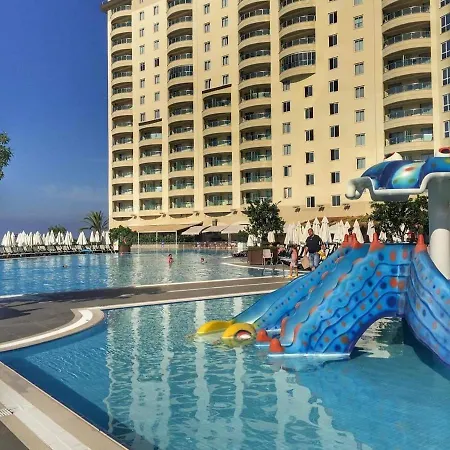 Gold Main Building 3 Bedroom 3*