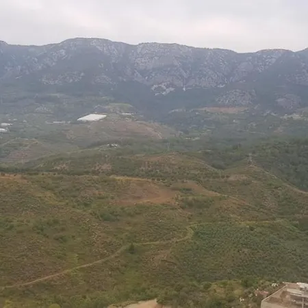 Ξενοδοχείο με διαμερίσματα Gold Main Building 3 Bedroom Αλάνια