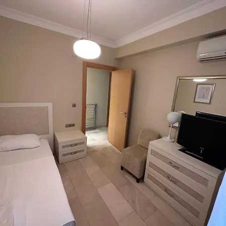 Gold Main Building 3 Bedroom *
