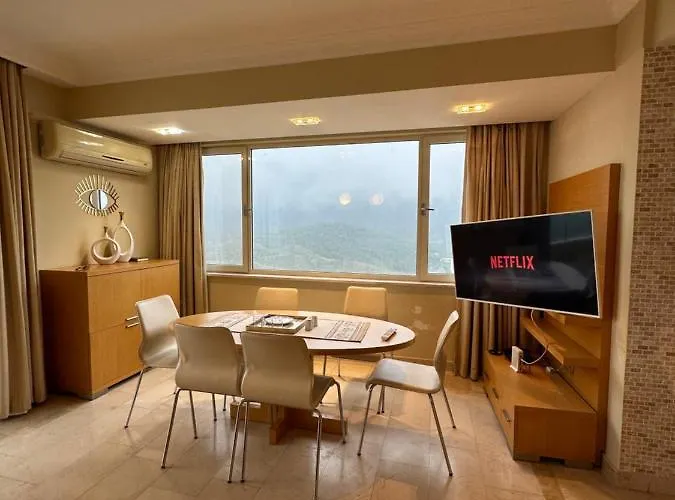 Gold Main Building 3 Bedroom Lejlighedshotel Alanya