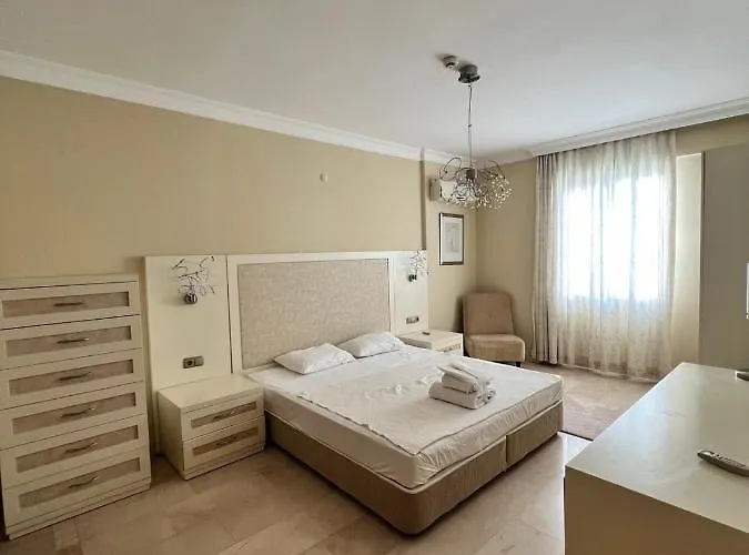 Gold Main Building 3 Bedroom