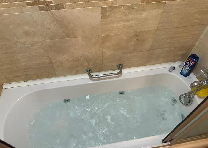 Gold Main Building 3 Bedroom 3*